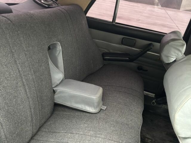 Білий ВАЗ 2106, об'ємом двигуна 1.3 л та пробігом 47 тис. км за 1400 $, фото 7 на Automoto.ua