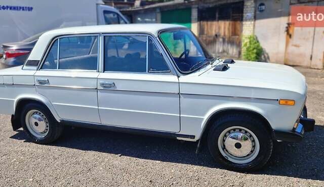 Білий ВАЗ 2106, об'ємом двигуна 0 л та пробігом 50 тис. км за 3999 $, фото 7 на Automoto.ua