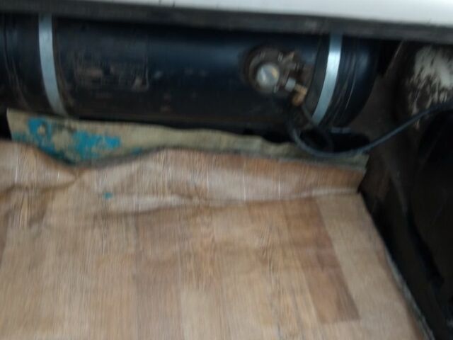 Белый ВАЗ 2106, объемом двигателя 1.5 л и пробегом 30 тыс. км за 427 $, фото 7 на Automoto.ua