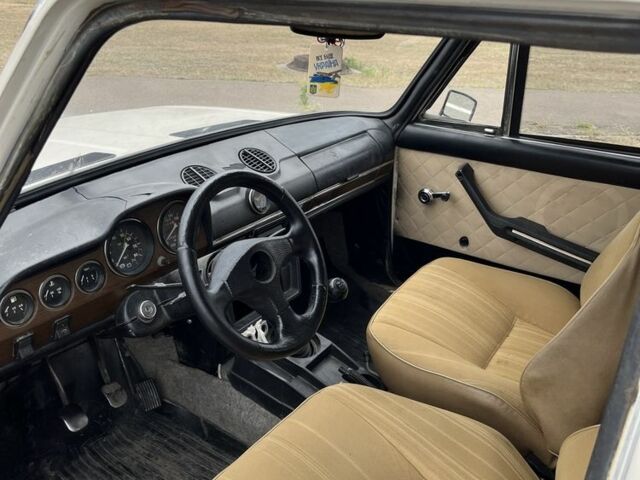 Белый ВАЗ 2106, объемом двигателя 1.3 л и пробегом 100 тыс. км за 408 $, фото 8 на Automoto.ua