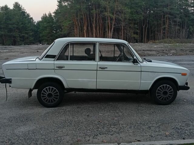 Белый ВАЗ 2106, объемом двигателя 1.5 л и пробегом 35 тыс. км за 520 $, фото 5 на Automoto.ua