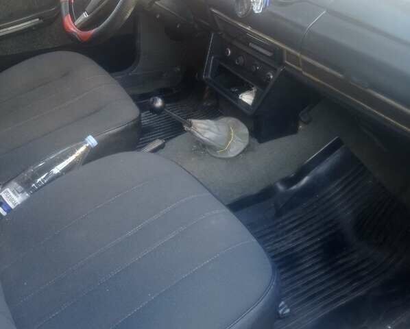 Белый ВАЗ 2106, объемом двигателя 1.6 л и пробегом 160 тыс. км за 900 $, фото 2 на Automoto.ua