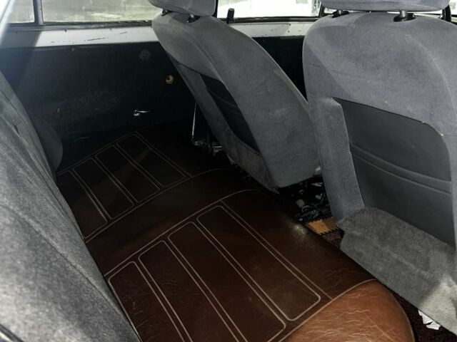 Белый ВАЗ 2106, объемом двигателя 1.4 л и пробегом 3 тыс. км за 370 $, фото 6 на Automoto.ua