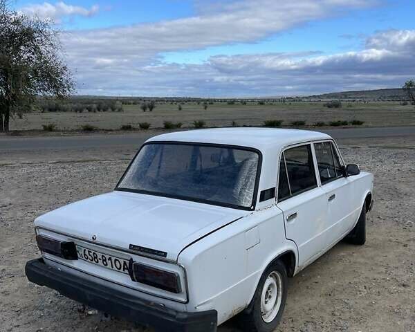 Белый ВАЗ 2106, объемом двигателя 1.5 л и пробегом 300 тыс. км за 650 $, фото 1 на Automoto.ua