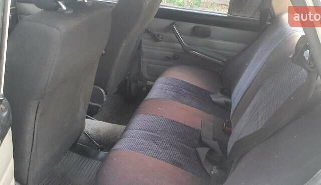 Белый ВАЗ 2106, объемом двигателя 1.45 л и пробегом 141 тыс. км за 1300 $, фото 7 на Automoto.ua