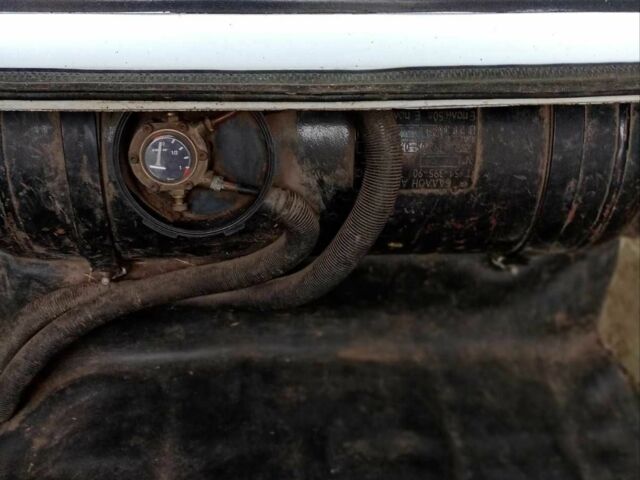 Белый ВАЗ 2106, объемом двигателя 1.3 л и пробегом 1000 тыс. км за 518 $, фото 1 на Automoto.ua