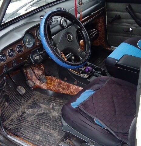 Белый ВАЗ 2106, объемом двигателя 1 л и пробегом 2 тыс. км за 424 $, фото 4 на Automoto.ua