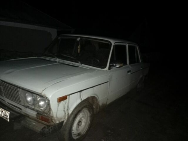 Белый ВАЗ 2106, объемом двигателя 1 л и пробегом 120 тыс. км за 700 $, фото 2 на Automoto.ua