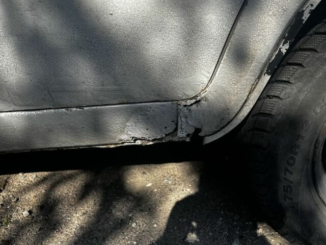 Белый ВАЗ 2106, объемом двигателя 1.6 л и пробегом 666 тыс. км за 286 $, фото 3 на Automoto.ua