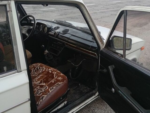 Белый ВАЗ 2106, объемом двигателя 1.5 л и пробегом 35 тыс. км за 520 $, фото 14 на Automoto.ua