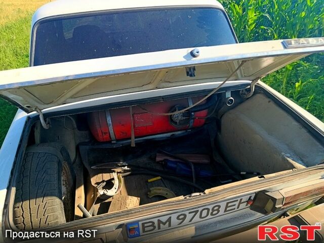 Білий ВАЗ 2106, об'ємом двигуна 1.3 л та пробігом 100 тис. км за 900 $, фото 3 на Automoto.ua