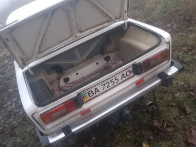 Білий ВАЗ 2106, об'ємом двигуна 1 л та пробігом 30 тис. км за 855 $, фото 10 на Automoto.ua