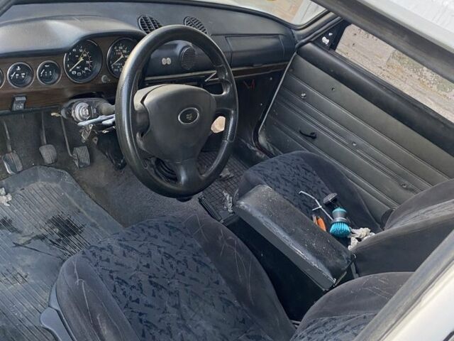 Белый ВАЗ 2106, объемом двигателя 1.6 л и пробегом 95 тыс. км за 500 $, фото 2 на Automoto.ua