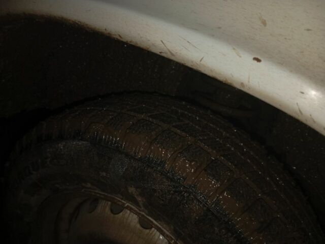 Белый ВАЗ 2106, объемом двигателя 1 л и пробегом 120 тыс. км за 700 $, фото 4 на Automoto.ua