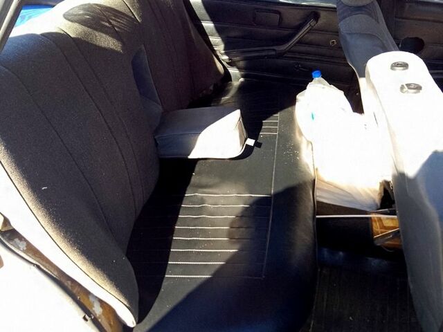 Белый ВАЗ 2106, объемом двигателя 1.7 л и пробегом 250 тыс. км за 410 $, фото 3 на Automoto.ua