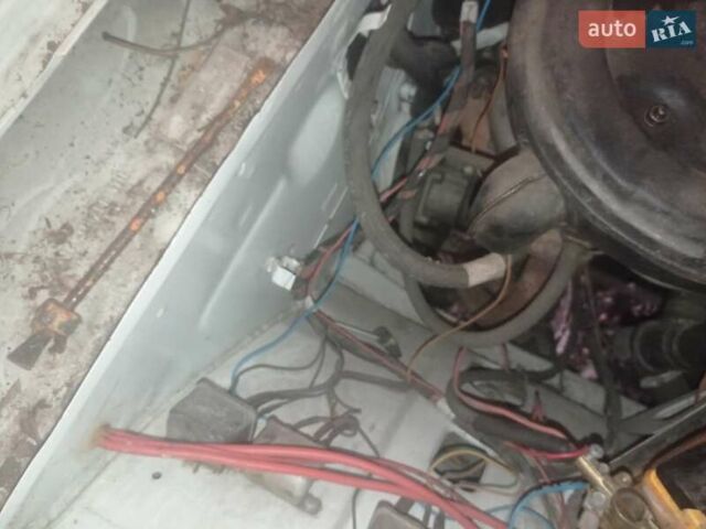 Белый ВАЗ 2106, объемом двигателя 1.45 л и пробегом 530 тыс. км за 1500 $, фото 9 на Automoto.ua