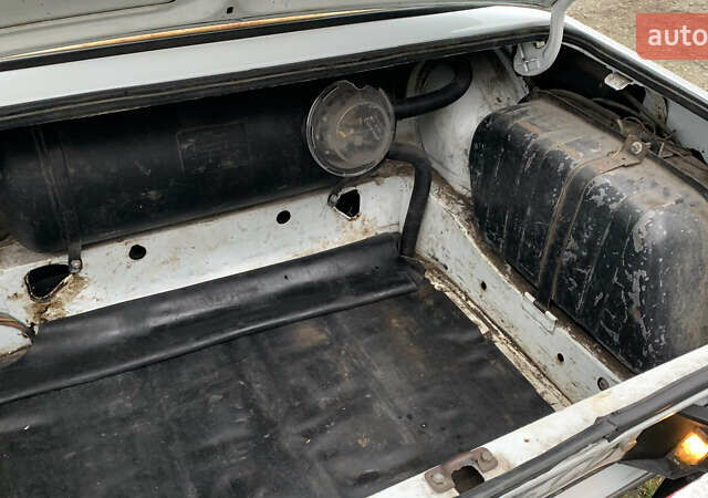 Белый ВАЗ 2106, объемом двигателя 1.29 л и пробегом 150 тыс. км за 1499 $, фото 7 на Automoto.ua