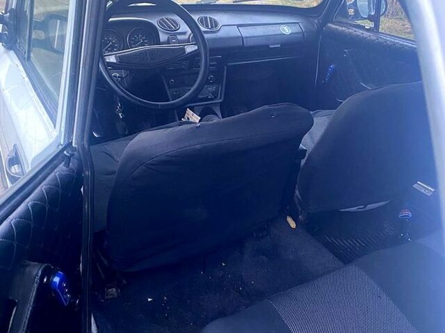 Белый ВАЗ 2106, объемом двигателя 1.6 л и пробегом 200 тыс. км за 750 $, фото 3 на Automoto.ua