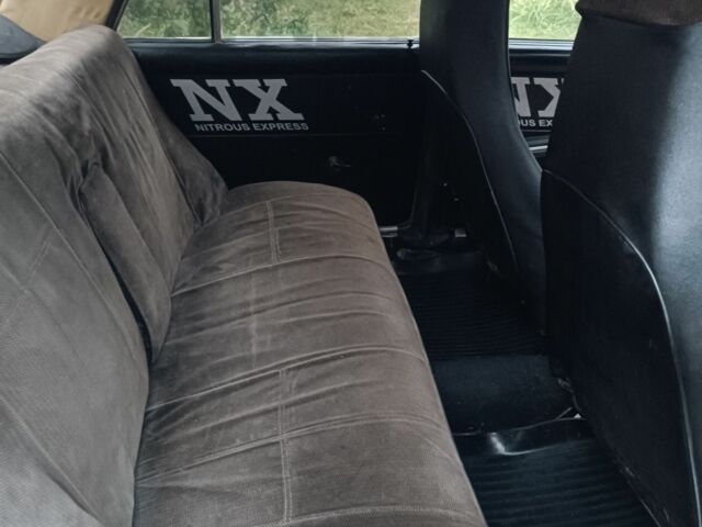 Белый ВАЗ 2106, объемом двигателя 1.3 л и пробегом 777 тыс. км за 800 $, фото 7 на Automoto.ua