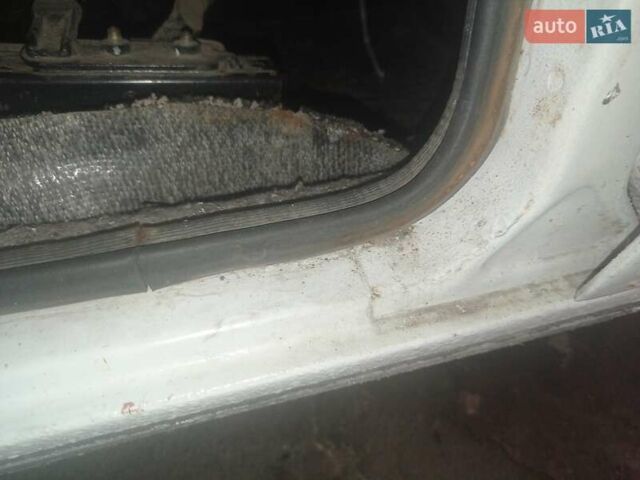 Белый ВАЗ 2106, объемом двигателя 1.45 л и пробегом 530 тыс. км за 1500 $, фото 26 на Automoto.ua