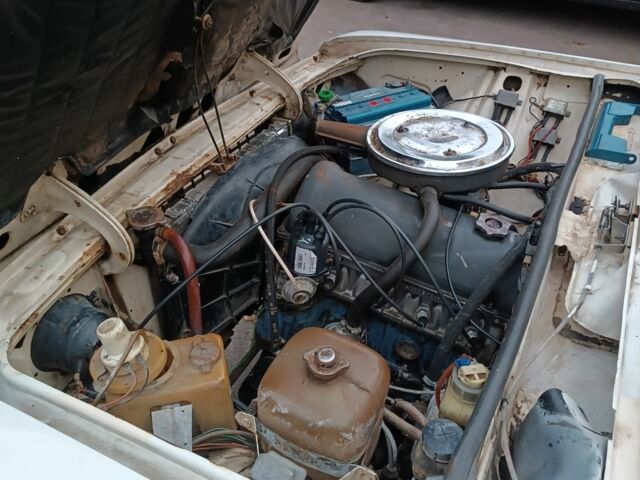 Белый ВАЗ 2106, объемом двигателя 1.3 л и пробегом 777 тыс. км за 800 $, фото 4 на Automoto.ua