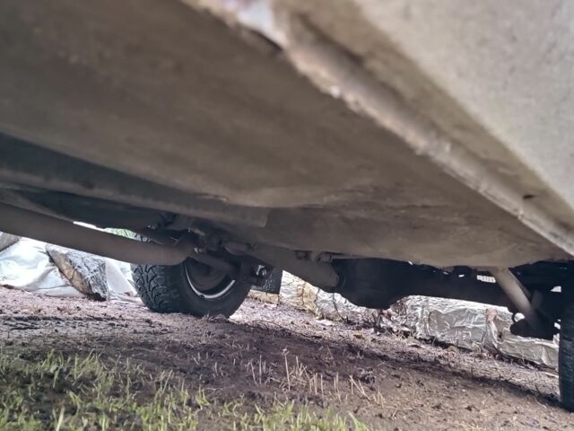 Белый ВАЗ 2106, объемом двигателя 1.3 л и пробегом 90 тыс. км за 713 $, фото 5 на Automoto.ua