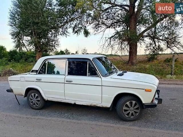 Белый ВАЗ 2106, объемом двигателя 1.3 л и пробегом 726 тыс. км за 400 $, фото 1 на Automoto.ua