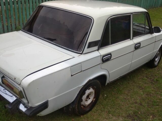 Белый ВАЗ 2106, объемом двигателя 1 л и пробегом 65 тыс. км за 559 $, фото 3 на Automoto.ua