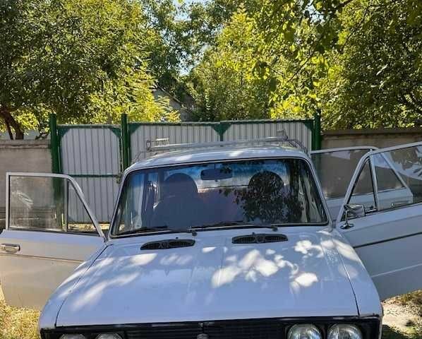 Білий ВАЗ 2106, об'ємом двигуна 1.5 л та пробігом 200 тис. км за 510 $, фото 2 на Automoto.ua