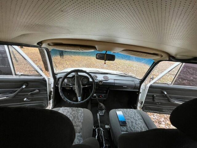 Белый ВАЗ 2106, объемом двигателя 1.5 л и пробегом 90 тыс. км за 1000 $, фото 10 на Automoto.ua