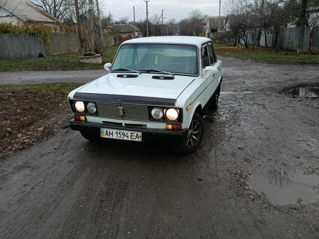 Белый ВАЗ 2106, объемом двигателя 3 л и пробегом 111 тыс. км за 618 $, фото 2 на Automoto.ua