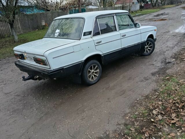 Белый ВАЗ 2106, объемом двигателя 3 л и пробегом 111 тыс. км за 618 $, фото 7 на Automoto.ua