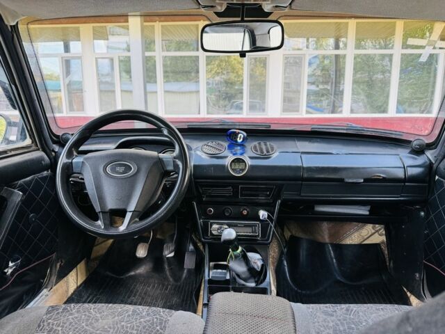 Белый ВАЗ 2106, объемом двигателя 0 л и пробегом 200 тыс. км за 999 $, фото 16 на Automoto.ua
