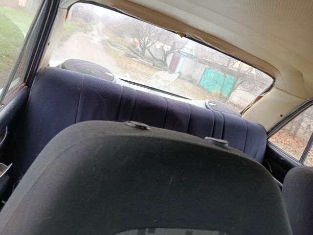 Белый ВАЗ 2106, объемом двигателя 3 л и пробегом 111 тыс. км за 618 $, фото 6 на Automoto.ua