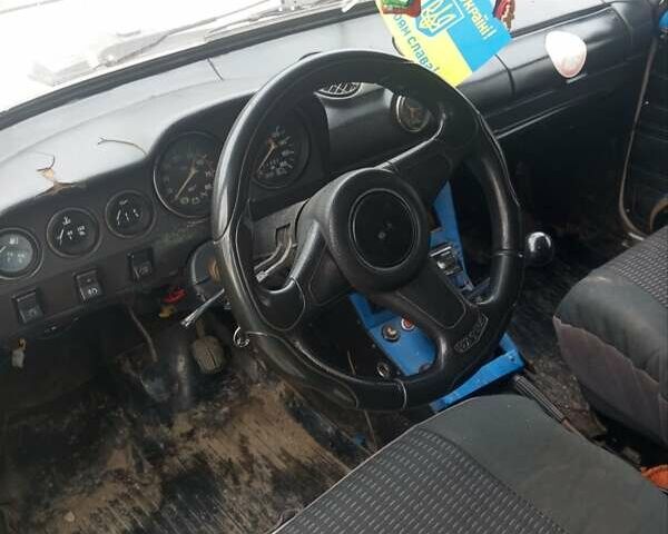 Белый ВАЗ 2106, объемом двигателя 1.6 л и пробегом 577 тыс. км за 450 $, фото 3 на Automoto.ua