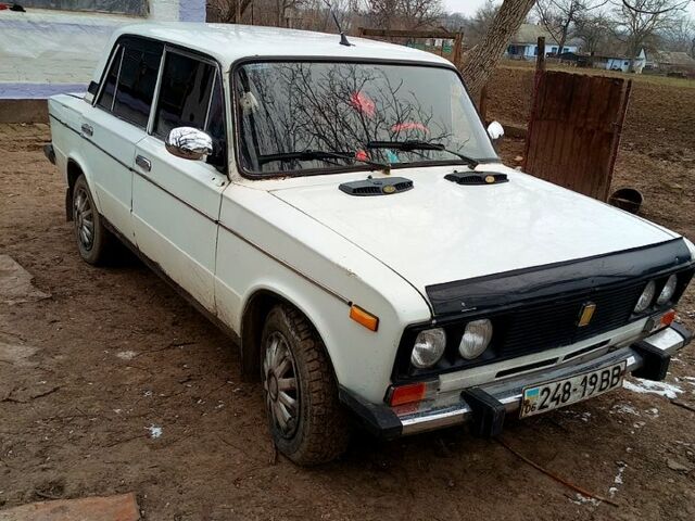 Белый ВАЗ 2106, объемом двигателя 13 л и пробегом 127 тыс. км за 400 $, фото 2 на Automoto.ua