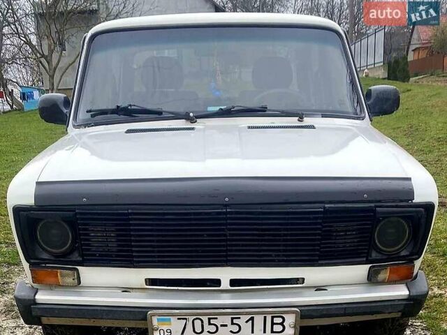 Белый ВАЗ 2106, объемом двигателя 1.5 л и пробегом 176 тыс. км за 700 $, фото 2 на Automoto.ua