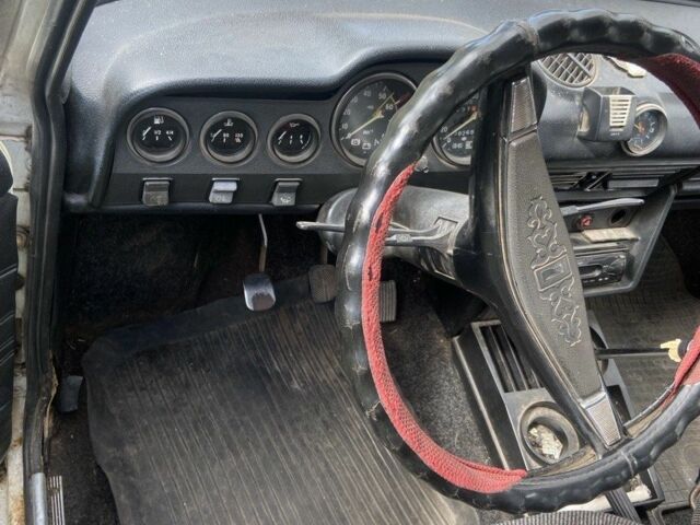 ВАЗ 2106 1996 у Броварах на Automoto.ua Білий ВАЗ 2106, об'ємом двигуна 1.5 л та пробігом 150 тис. км за 1000 $, фото 4 на Automoto.ua