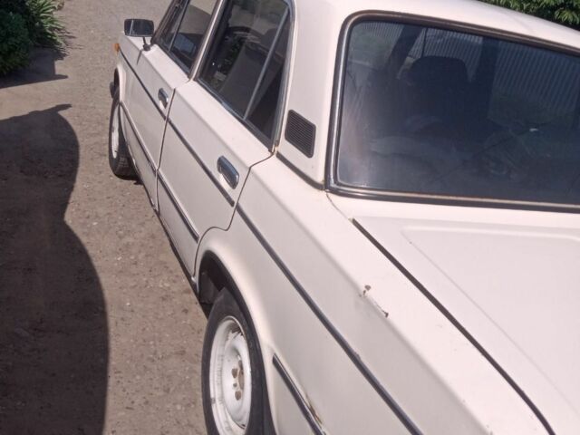 Белый ВАЗ 2106, объемом двигателя 0 л и пробегом 90 тыс. км за 1200 $, фото 2 на Automoto.ua