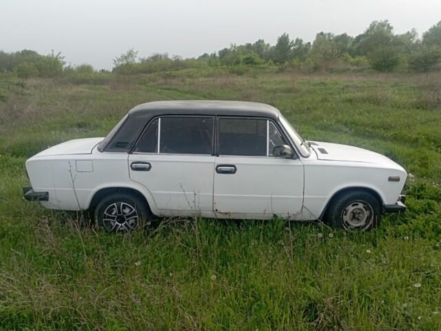 Белый ВАЗ 2106, объемом двигателя 0 л и пробегом 111 тыс. км за 380 $, фото 3 на Automoto.ua