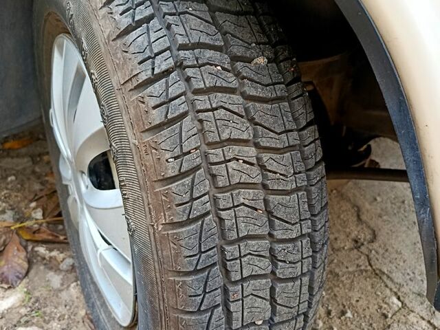 Белый ВАЗ 2106, объемом двигателя 1.5 л и пробегом 0 тыс. км за 2000 $, фото 3 на Automoto.ua