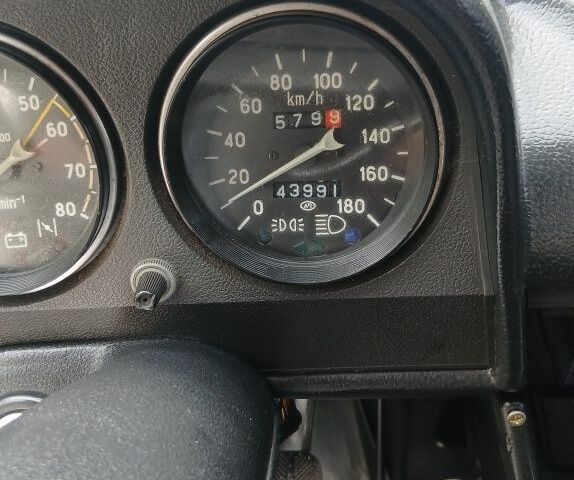 Білий ВАЗ 2106, об'ємом двигуна 1.5 л та пробігом 44 тис. км за 1050 $, фото 7 на Automoto.ua