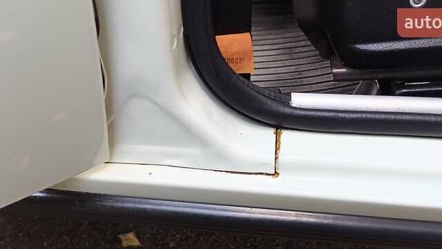 Белый ВАЗ 2106, объемом двигателя 1.5 л и пробегом 36 тыс. км за 3900 $, фото 56 на Automoto.ua