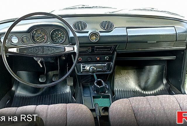 Білий ВАЗ 2106, об'ємом двигуна 1.5 л та пробігом 36 тис. км за 3700 $, фото 5 на Automoto.ua