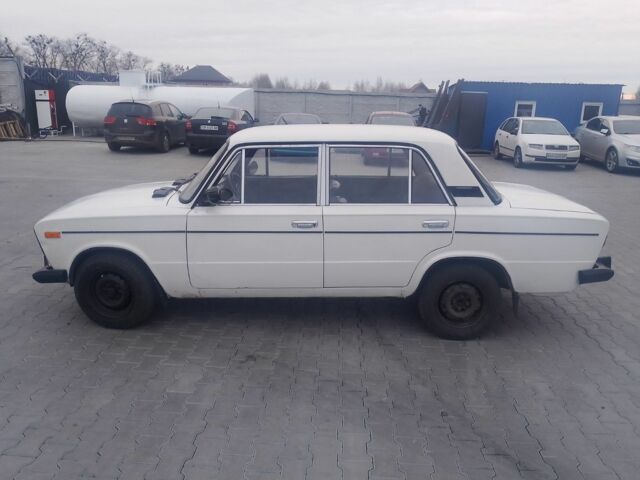 Белый ВАЗ 2106, объемом двигателя 1.5 л и пробегом 180 тыс. км за 592 $, фото 3 на Automoto.ua
