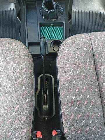 Белый ВАЗ 2106, объемом двигателя 1.5 л и пробегом 36 тыс. км за 3900 $, фото 52 на Automoto.ua