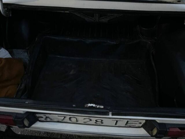 Белый ВАЗ 2106, объемом двигателя 1.5 л и пробегом 76 тыс. км за 750 $, фото 7 на Automoto.ua