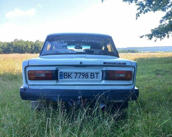 Белый ВАЗ 2106, объемом двигателя 1.3 л и пробегом 900 тыс. км за 1000 $, фото 8 на Automoto.ua