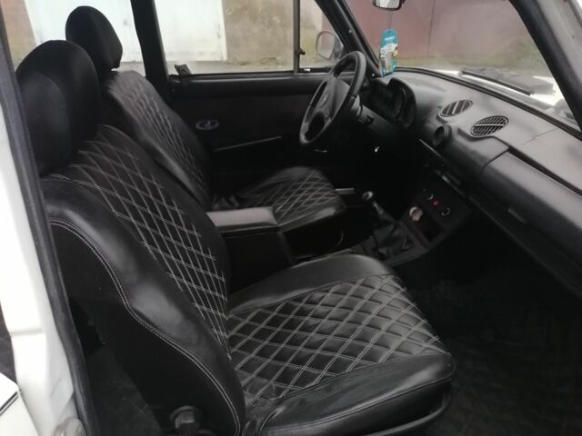 ВАЗ 2106 1999 в Виннице на Automoto.ua Белый ВАЗ 2106, объемом двигателя 0 л и пробегом 236 тыс. км за 680 $, фото 5 на Automoto.ua