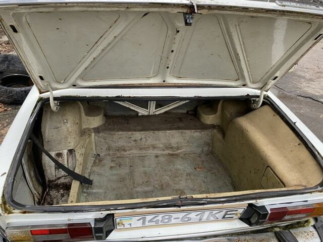 Белый ВАЗ 2106, объемом двигателя 1.6 л и пробегом 100 тыс. км за 190 $, фото 1 на Automoto.ua